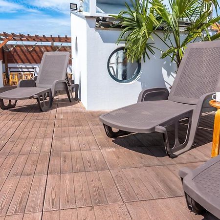 Beach & Sea Guesthouse Espinho  Exterior photo